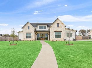 124 Big Catch Ln, Waco, TX 76706