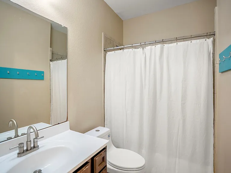 22310 Taren Ct — Photo 28