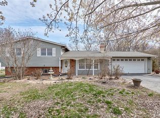 1080 Meadowbrook Dr, Troy, MO 63379