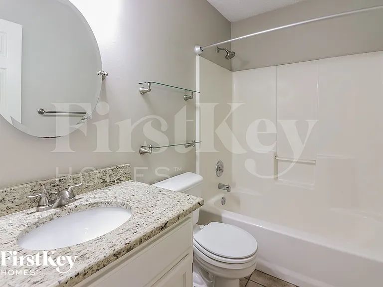412 N Crest Dr — Photo 14