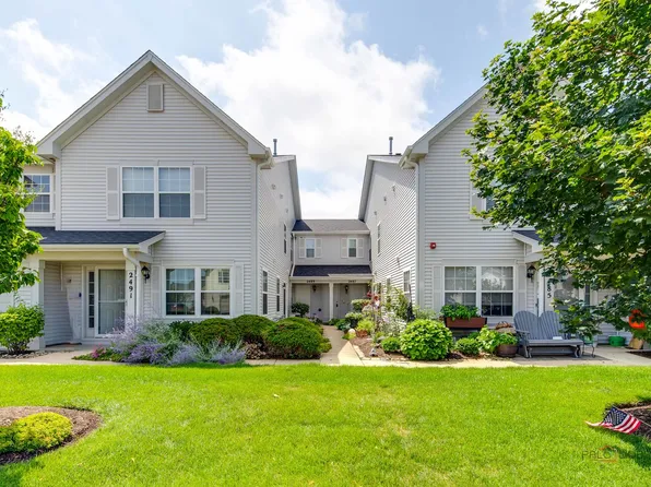 2487 Dickens Dr, Aurora, IL 60503