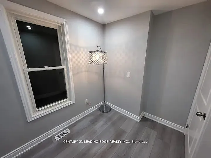5595 Wesley Pl — Photo 15