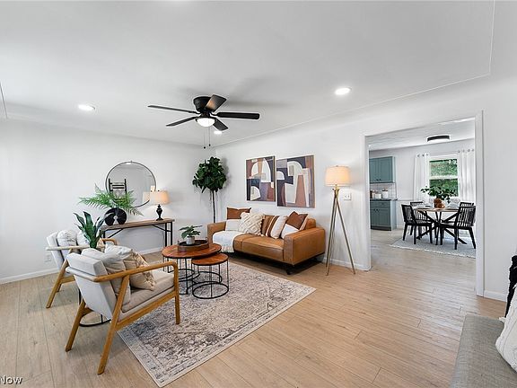 3rd image of 2934 Brunswick Rd