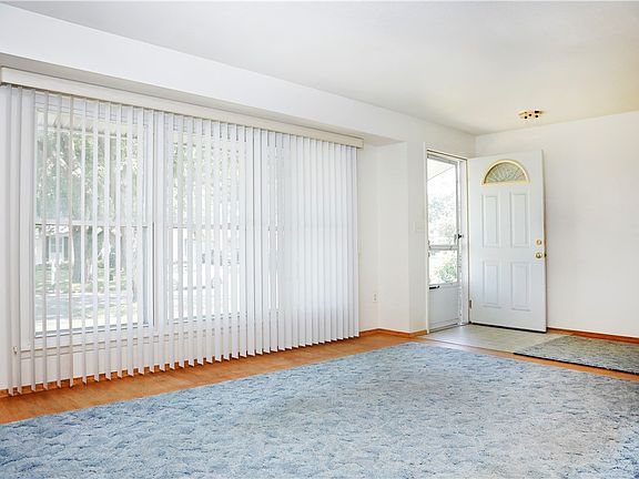 3rd image of 15 Elmford Rd