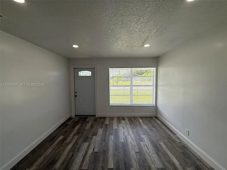 2161 NW 26th Ave #0 — Photo 26