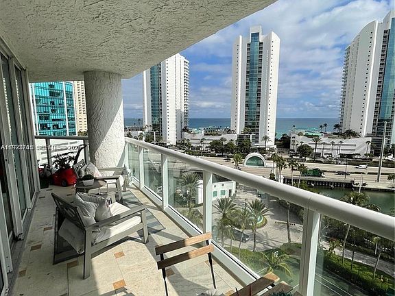 5th image of 16400 Collins Ave APT 942