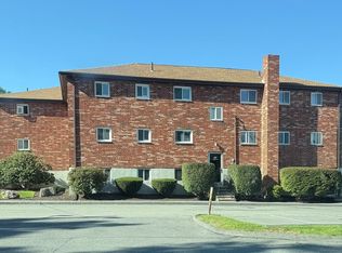 40 Westgate Rd APT 5, Chestnut Hill, MA 02467