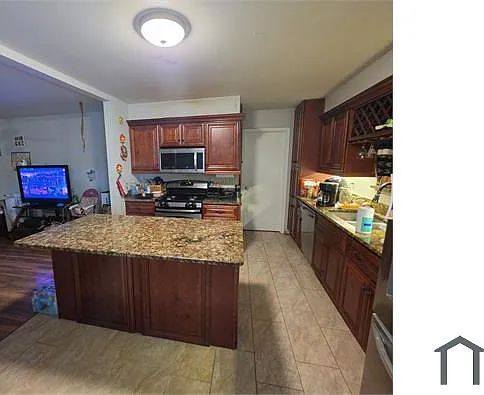 4 bed, $1,850 — Photo 4