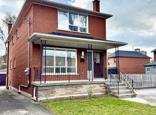 115 Torrens Ave, Toronto, ON M4J 2P6