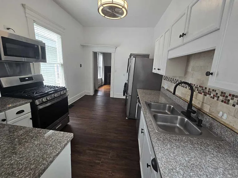 Kitchen with one-year old appliances