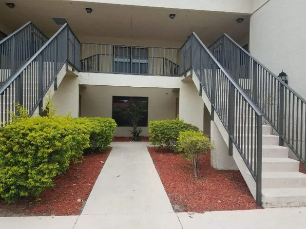1501 Windorah Way, Royal Palm Beach, FL