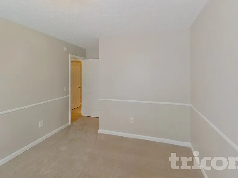 5020 Millers Gln — Photo 14
