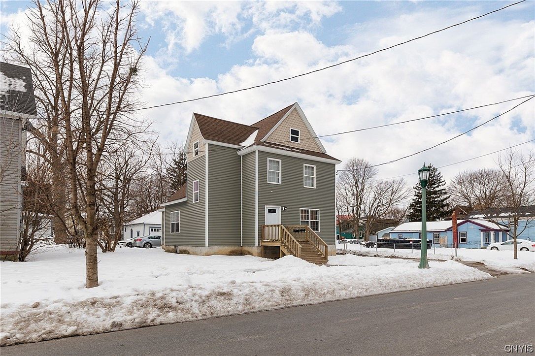 222 Academy St, Watertown, NY 13601 Zillow