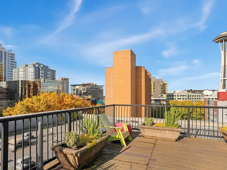 425 Vine St #420 — Photo 26