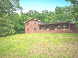 56 Carlock Cir, Chickamauga, GA 30707