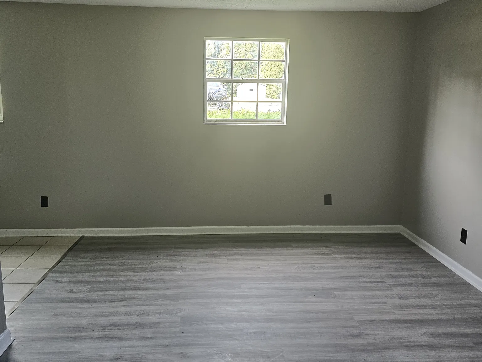 3421 Shanks Lane - 3 — Photo 2