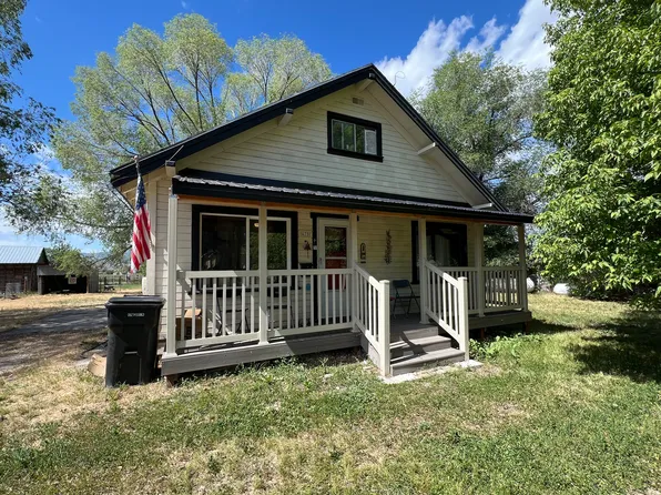 475 Bannock St, Malad City, ID 83252