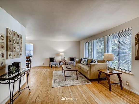 4th image of 6123 97th Avenue Ct W
