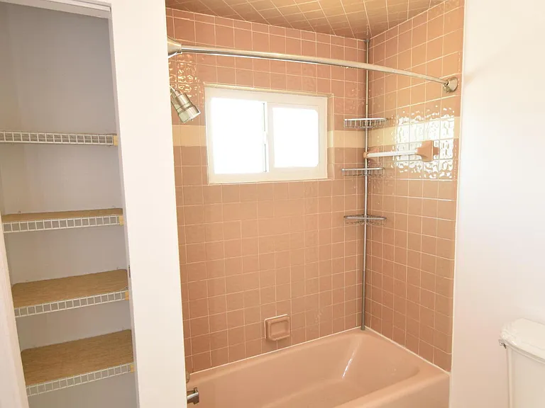 658 Atlantic Dr — Photo 50
