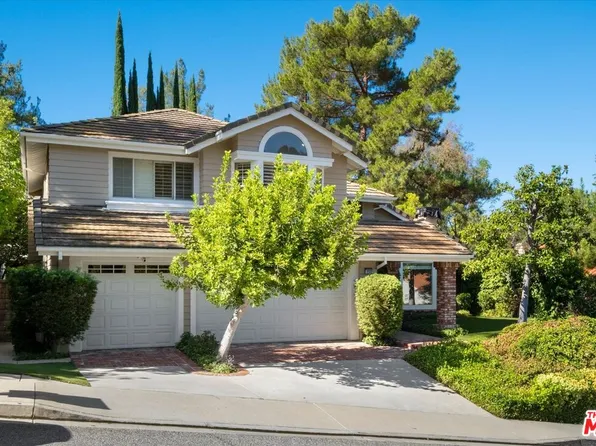 22322 Cairnloch St, Calabasas, CA 91302