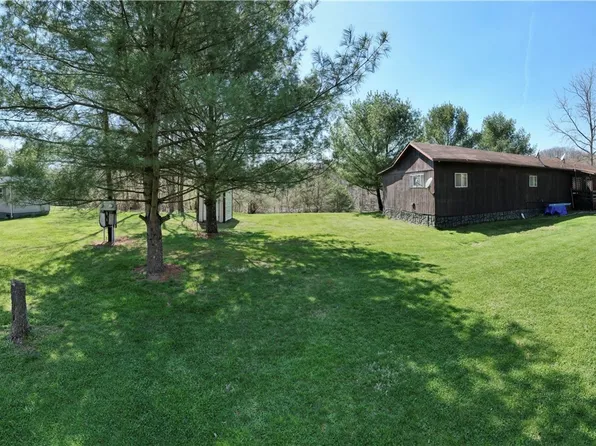 6743 Fox Valley Rd SE, Gnadenhutten, OH 44629