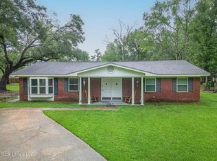 7000 Shore Dr, Ocean Springs, MS 39564