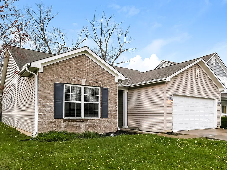 5810 Long Lake Ln — Photo 3