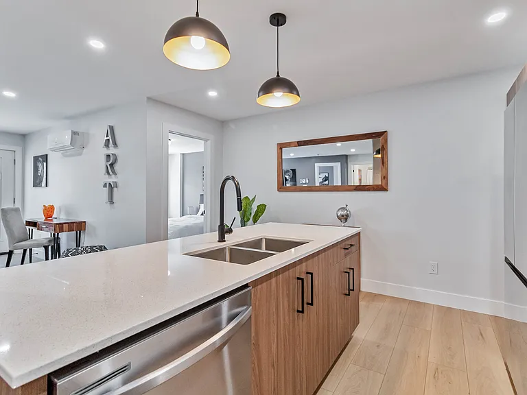 320 Millennium Blvd — Photo 18