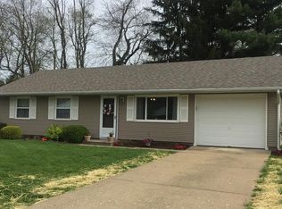 406 Seneca Dr, Dover, OH