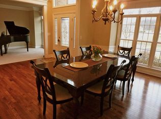 24 Burke Rd, Cranberry Township, PA 16066