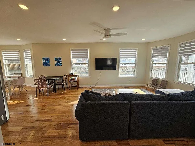 27 S Little Rock Ave — Photo 18