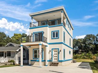 606 29th Ave S, North Myrtle Beach, SC 29582