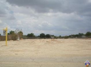 40940 Fieldspring St, Lake Los Angeles, CA 93535