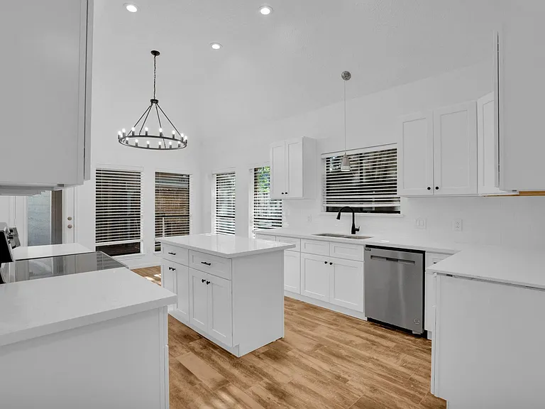 12411 Exbury Ct — Photo 15