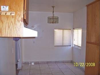 2nd image of 2023 Knox St