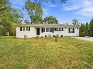 6506 Sheri Dr NW, Huntsville, AL 35806
