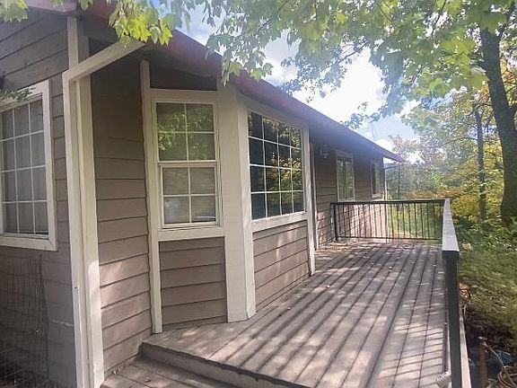 2nd image of 4015 Pacific Crest Ct