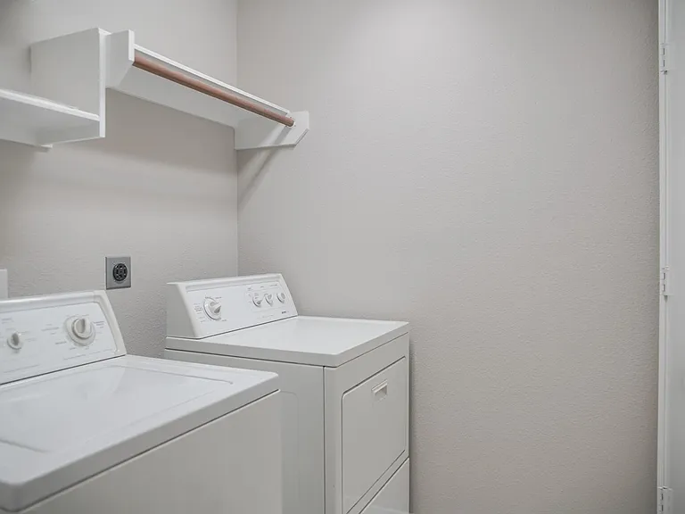 91 N Willow Point Cir — Photo 28