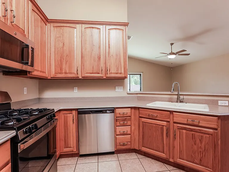 10462 E Dusky Willow Dr — Photo 7