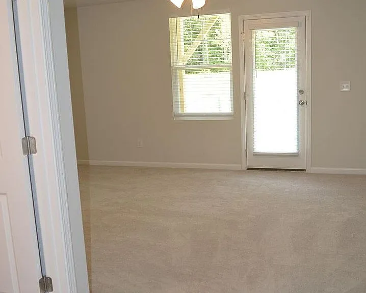 4938 Southern Magnolia Dr — Photo 6
