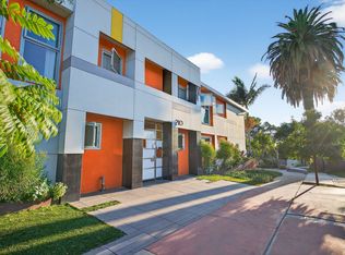 210 E 29th St, Long Beach, CA 90806