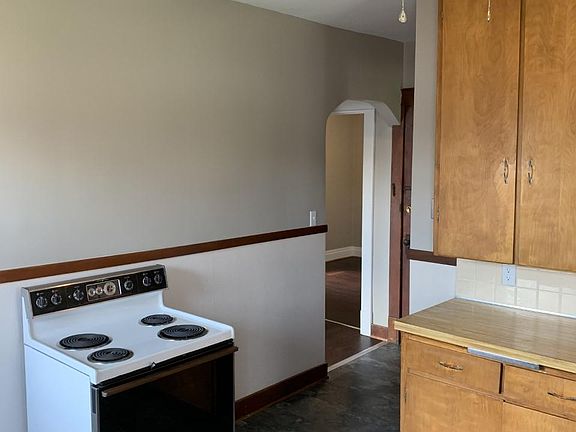 2nd image of 2249 Welch Ave #1