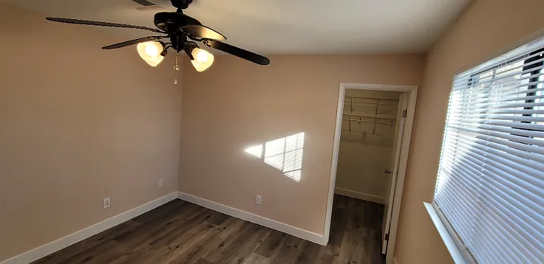 5709 Avenida Silla — Photo 12