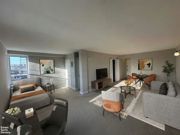 3443 60th St APT 5M, Flushing, NY 11377