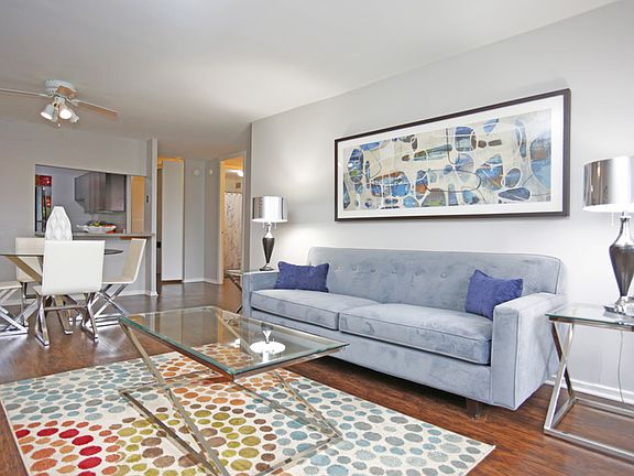 3rd image of 7251 S South Shore Dr APT 20F