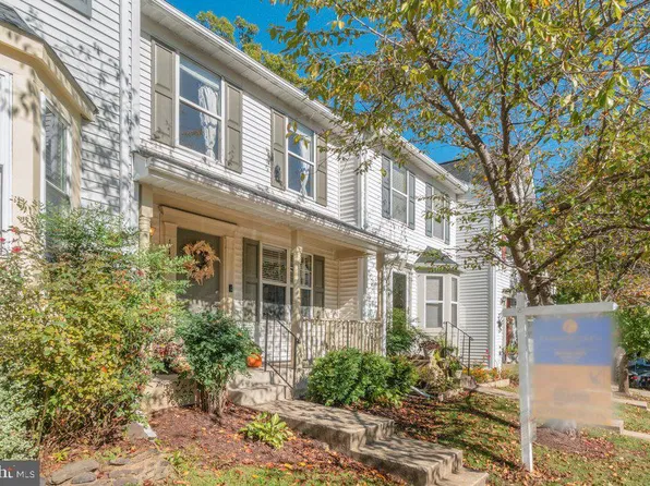 1152 Kelfield Dr #1152, Baltimore, MD 21227