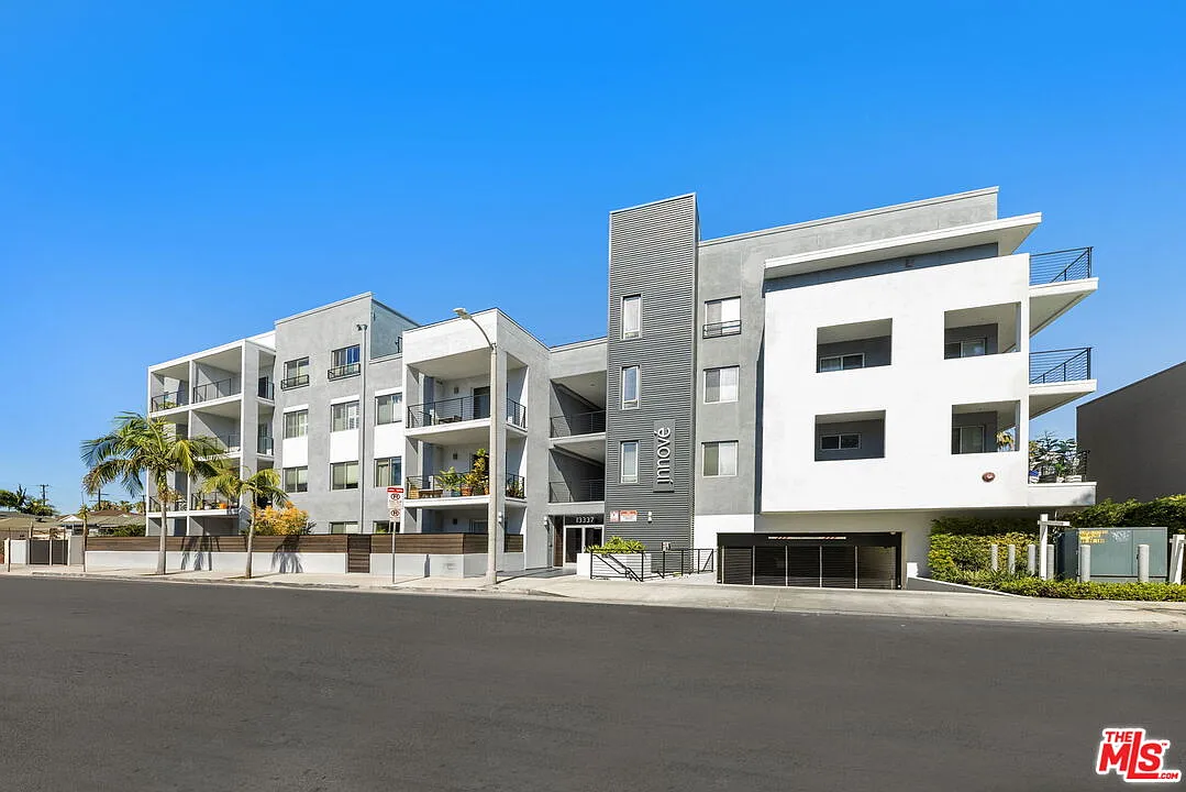 Building Photo - 13337 Beach Ave #406