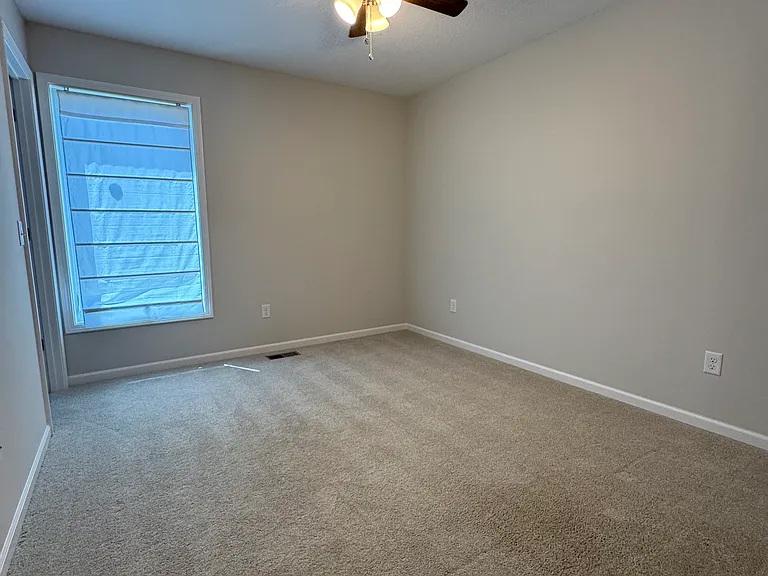 4730 Whittlebury Dr — Photo 15