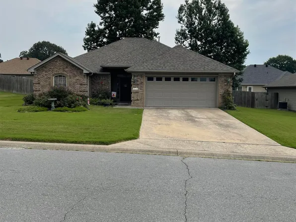 410 Merril Dr, Benton, AR 72015