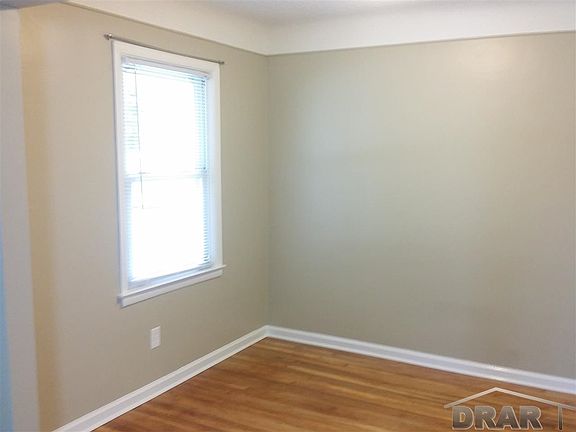 4th image of 3453 22nd St